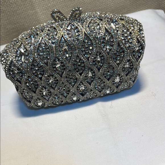 Sparkling Silver Crystal Clutch - Picture 5 of 5